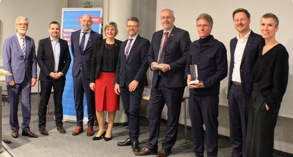 Böwer GmbH gewinnt Förderpreis für Zusammenarbeit mit Niedersachsen ADDITIV 