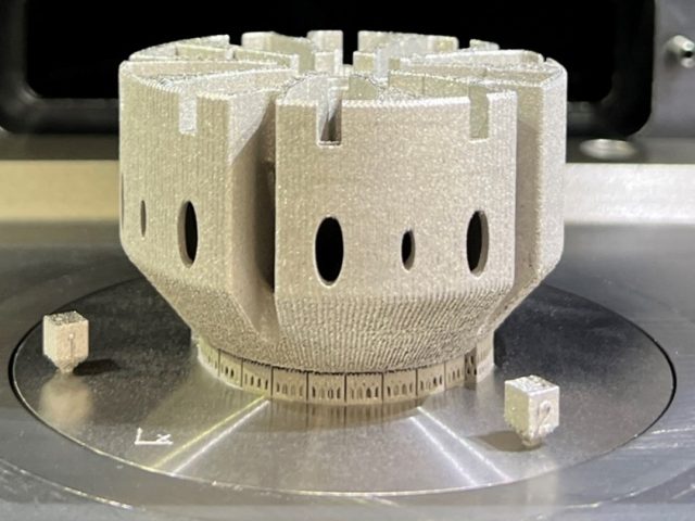 Praxis-Check 3D-Druck mit der Telemetrie Elektronik GmbH: Titan-3D-Druck mit komplexen, innenliegenden Strukturen